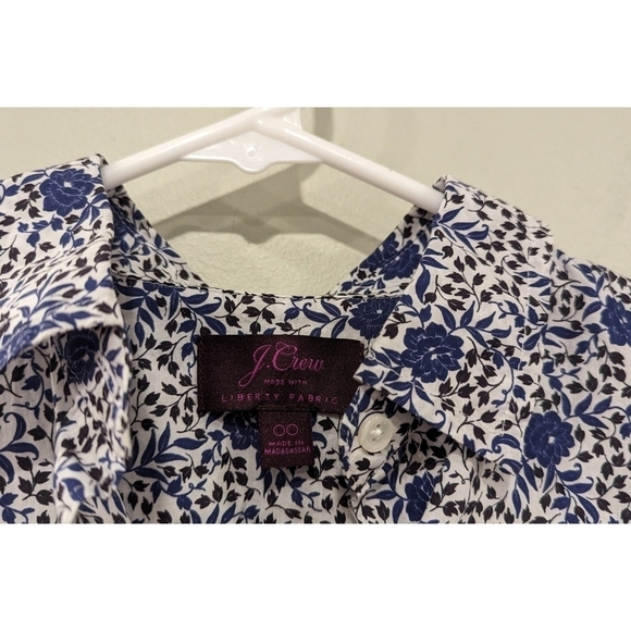 J. Crew Liberty Fabric Floral 100% Cotton Button Down Shirt Size 00 - Picture 2 of 5
